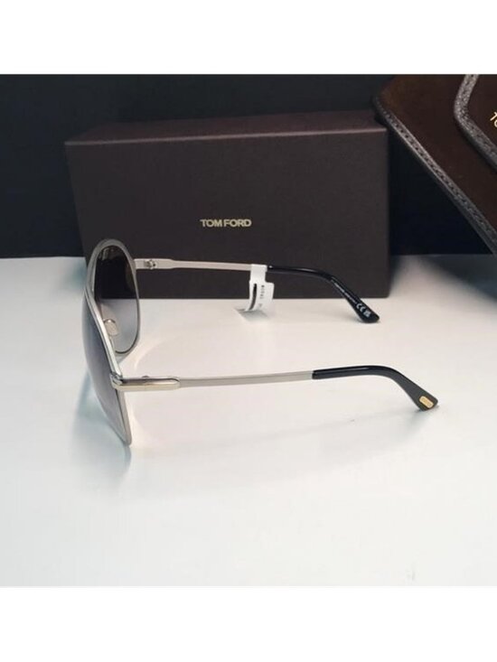 ? - New Authentic Tom Ford Xavier Smoke Gradient Pilot Sunglasses FT1060 16B…